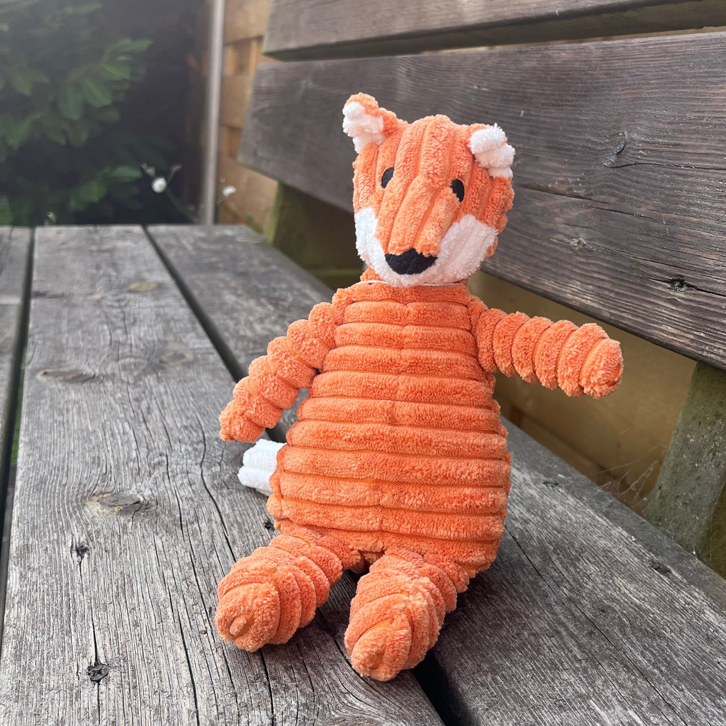 Penny The Fox: Splush squeaky dog toy